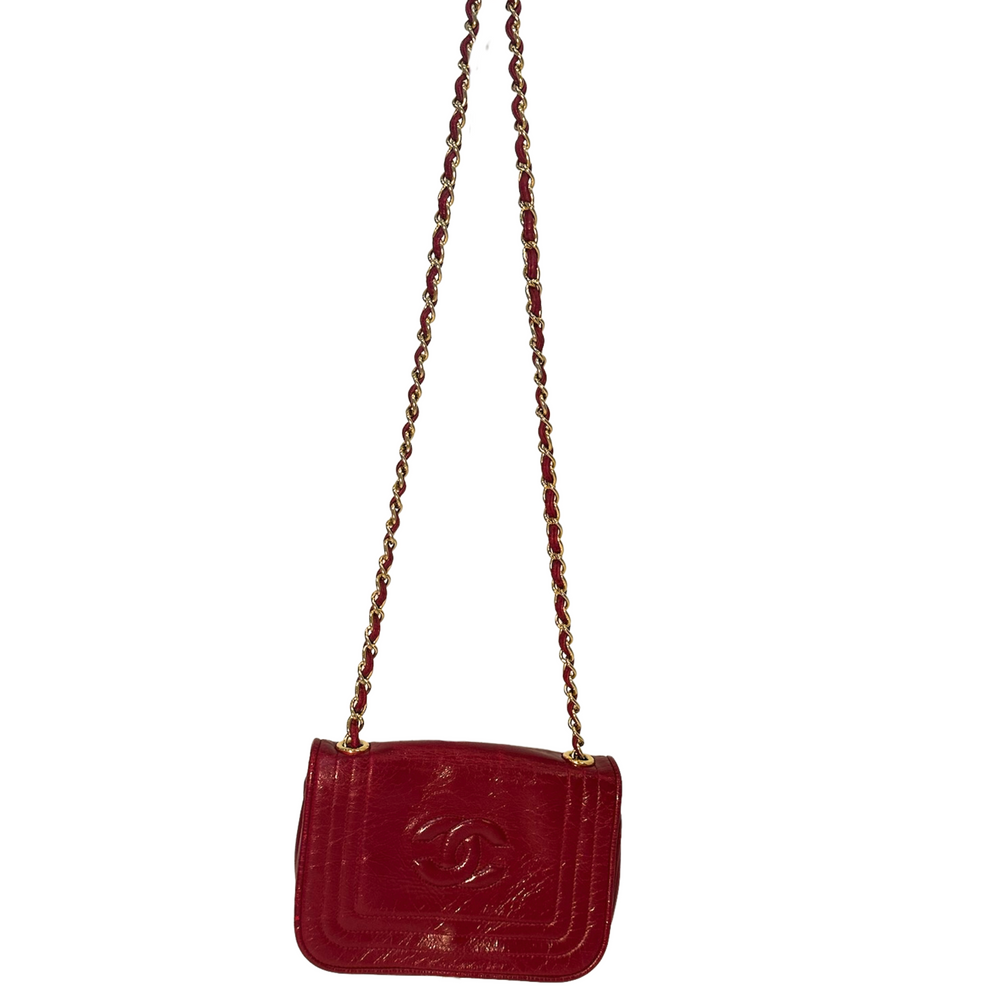 Chanel Red Lambskin Crossbody - 93tothesun