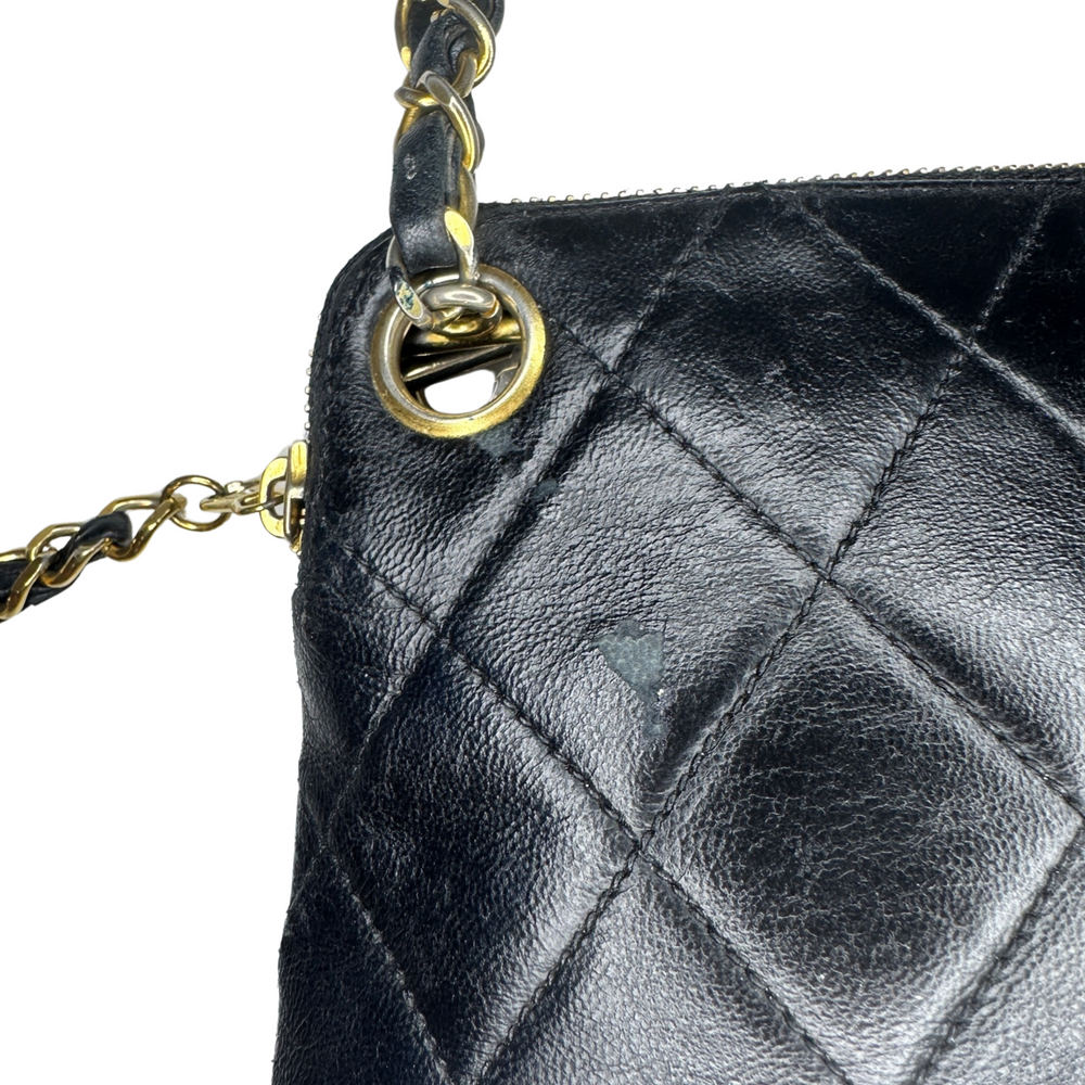 
                  
                    Chanel Black Quilted Lambskin Shoulder Bag - 93tothesun
                  
                