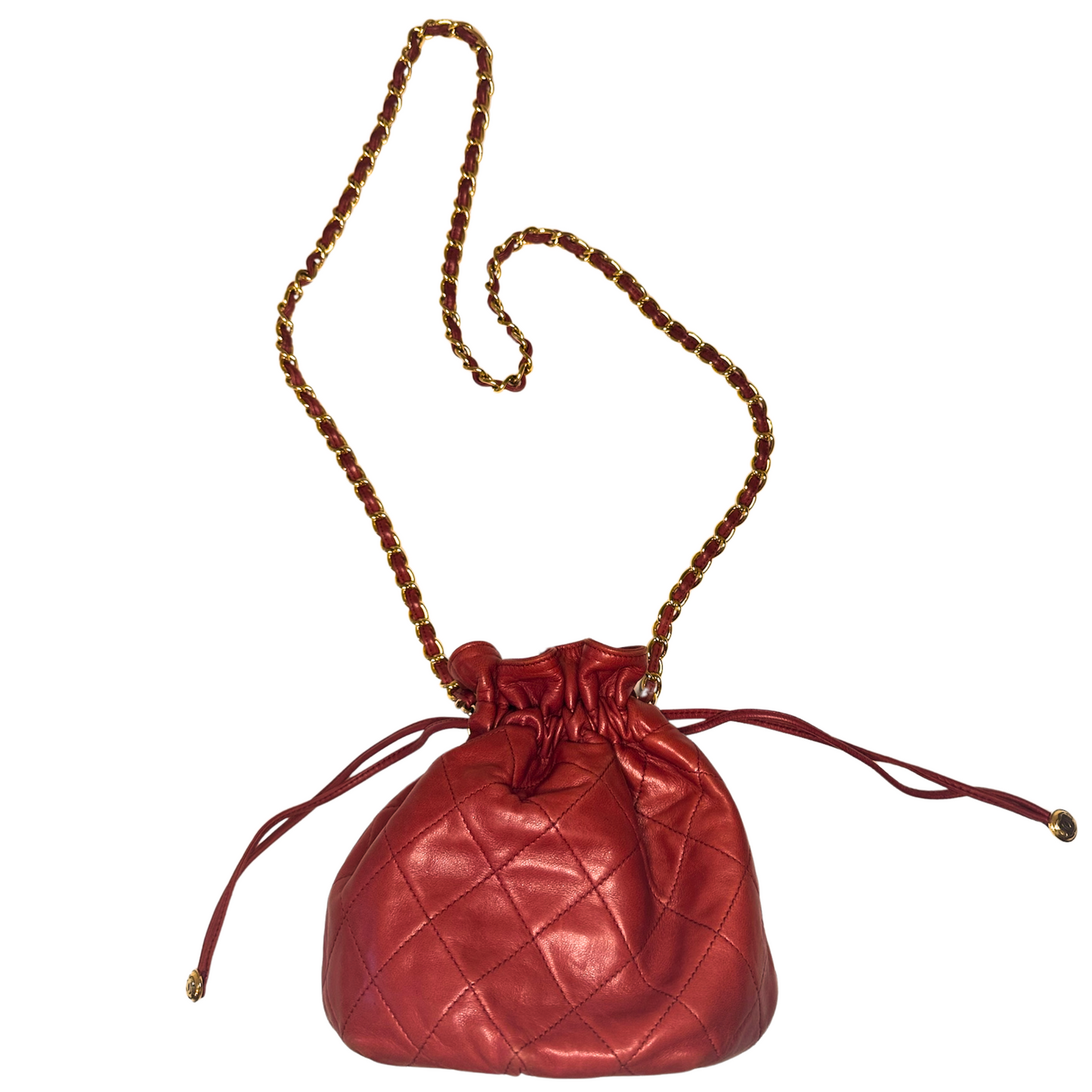 
                  
                    Chanel Red Matelasse Lambskin Bucket Shoulder Bag - 93tothesun
                  
                