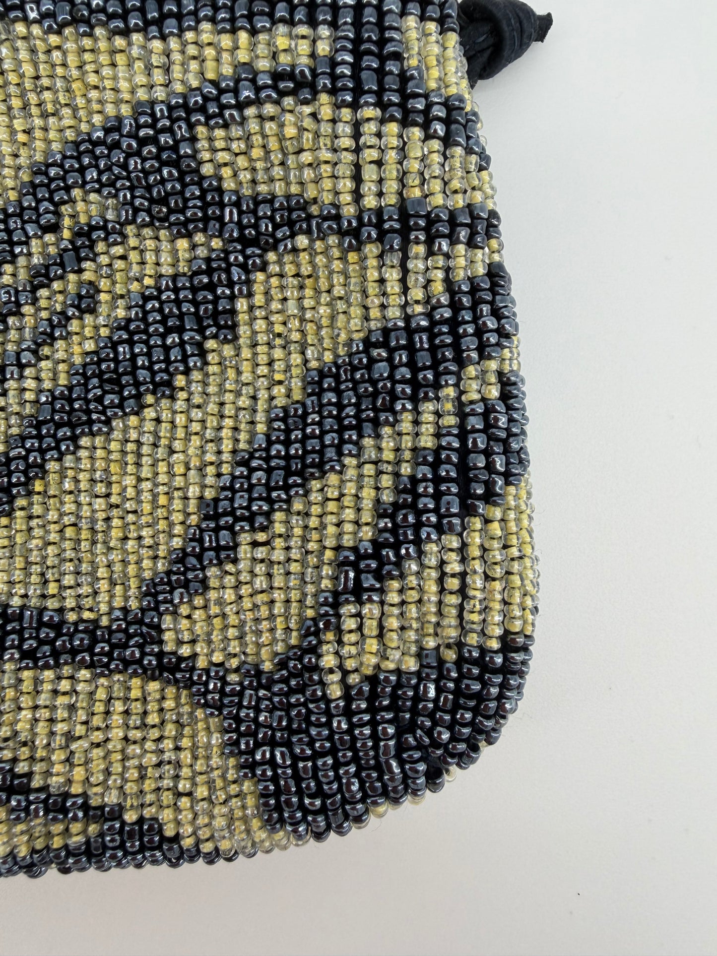 
                  
                    Tom Ford Era Gucci Zebra Crystal Beaded Chain Bag – Early 2000s Archival Collectible
                  
                