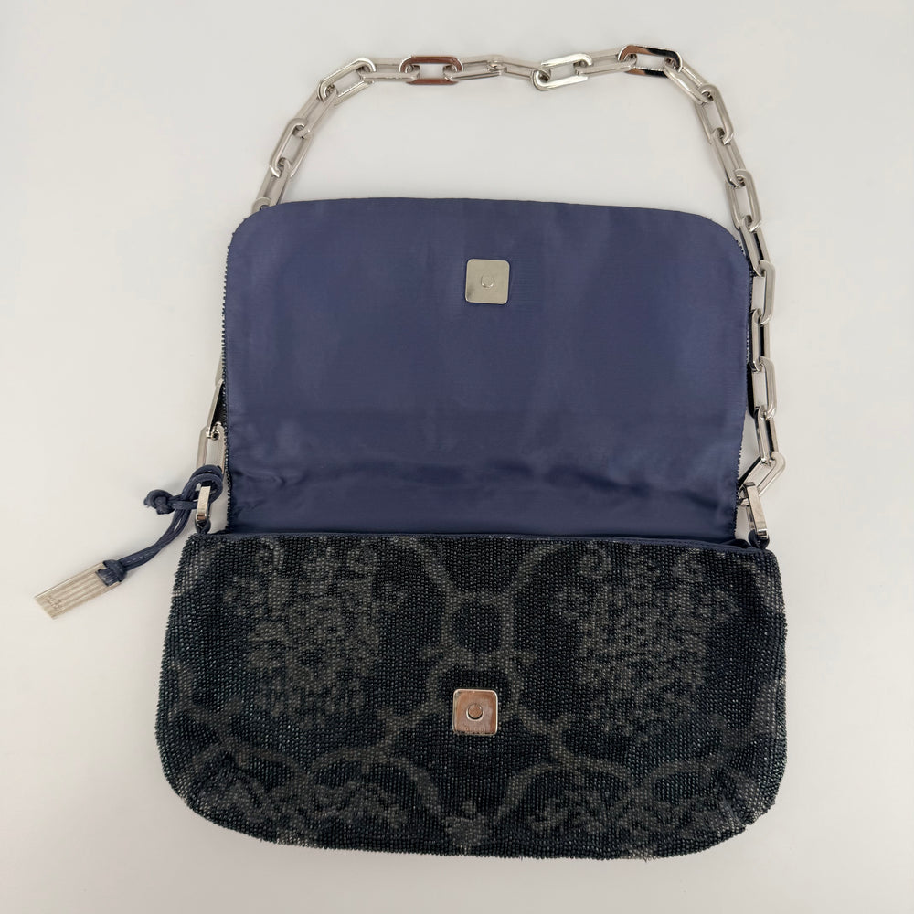 
                  
                    Tom Ford Era Gucci Baroque Beaded Chain Bag – Early 2000s Archival Collectible
                  
                