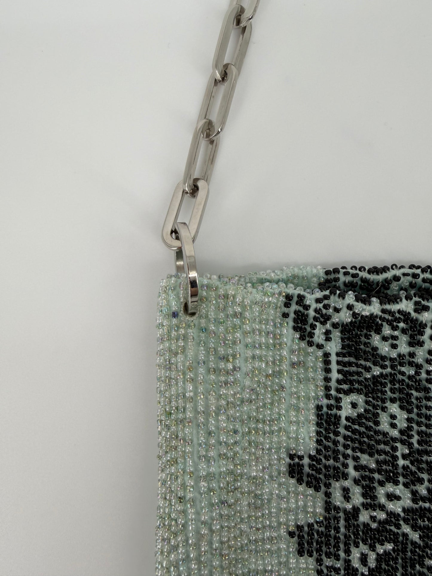 
                  
                    Tom Ford Era Gucci Python Beaded Chain Bag – Early 2000s Archival Collectible
                  
                